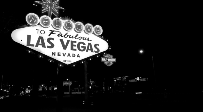 How to plan a perfect Las Vegas-themed party